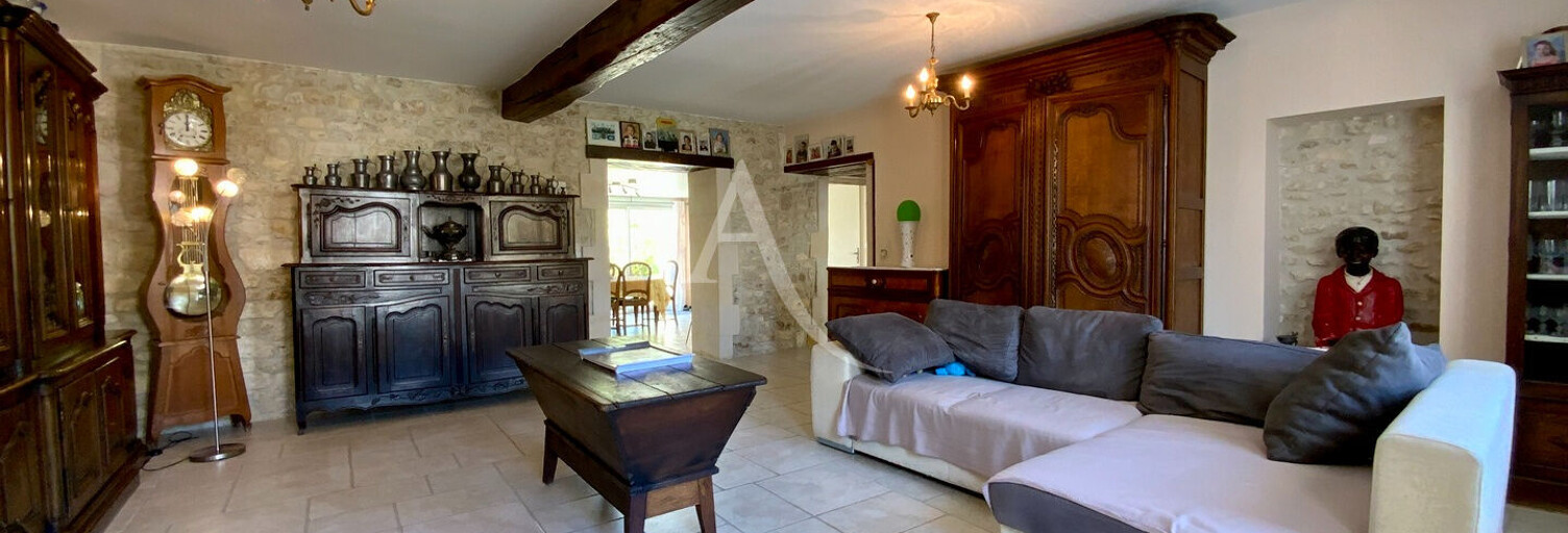 Maison 6 Pièces 210 m² à vendre à Pons (17800)
