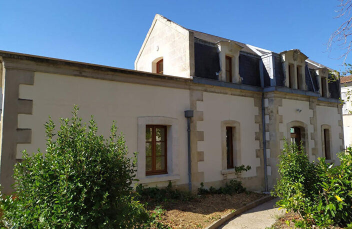 Maison au coeur d'un Château - 2 chambres - Jonzac Centre ville — photo 3
