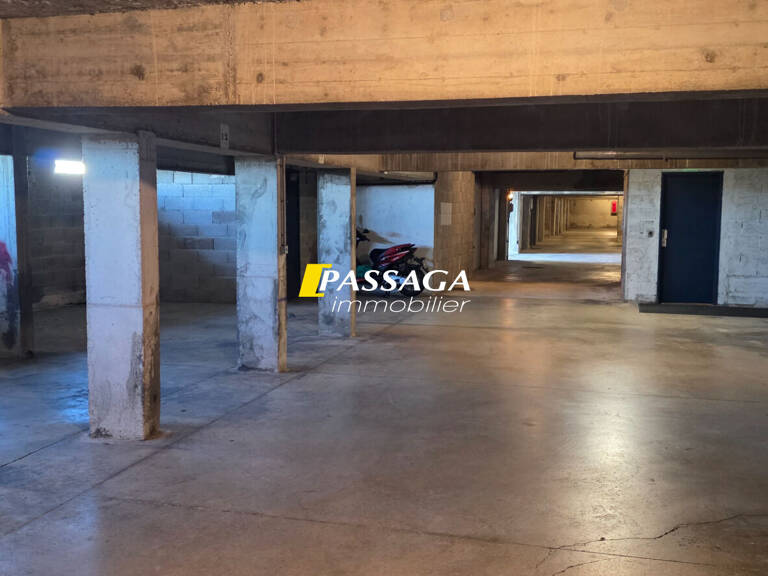 A VENDRE - Stationnement parking couvert -  RODEZ — photo 1