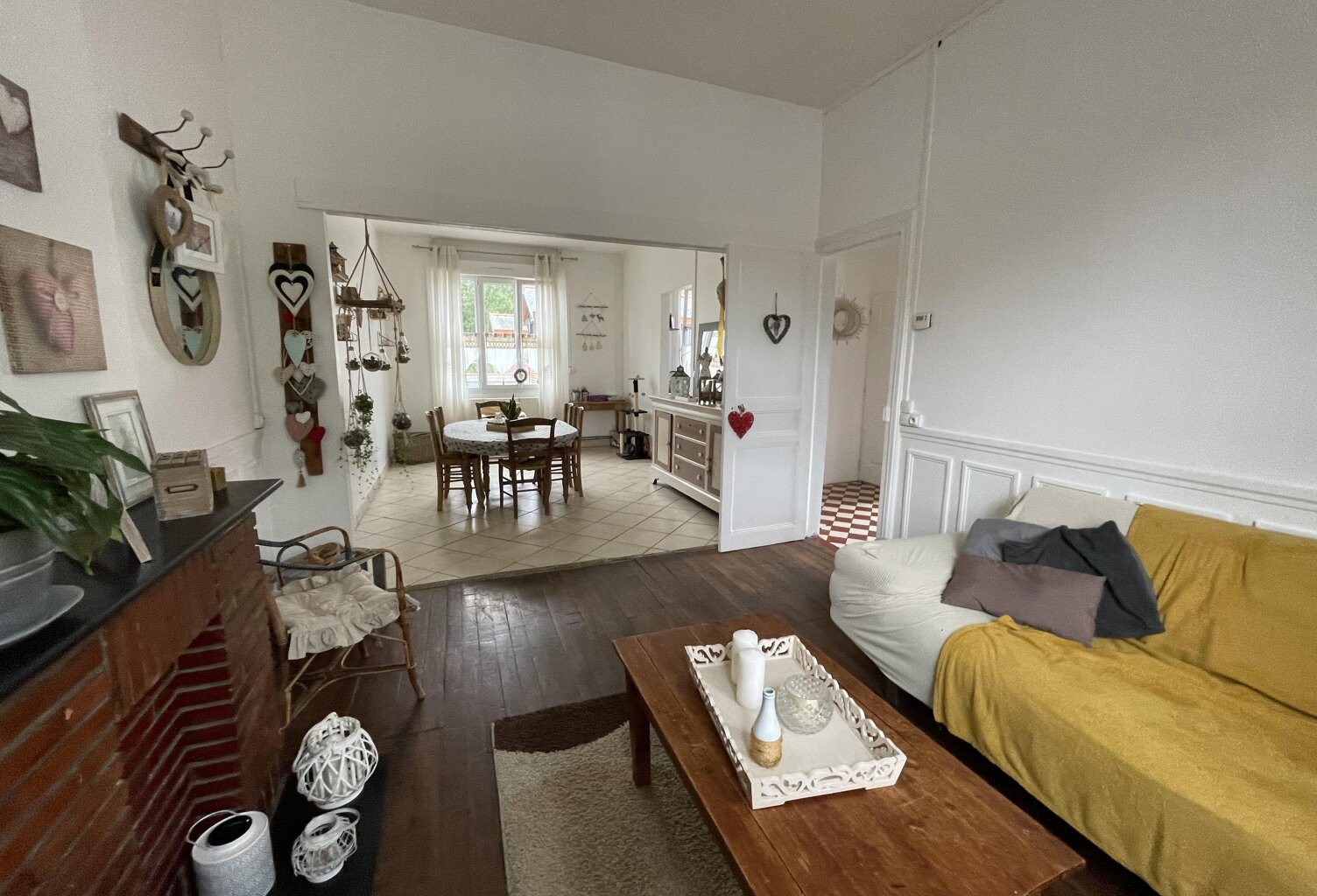 Vente maison 5 pièces 130 m² Villers-Bretonneux (80800) — photo 1