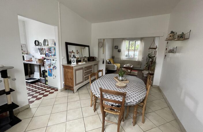 Vente maison 5 pièces 130 m² Villers-Bretonneux (80800) — photo 2