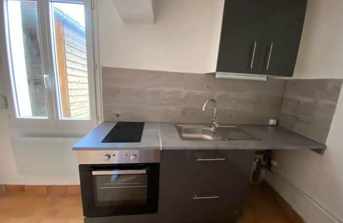 Location maison 2 pièces  à Hangest-en-Santerre (80134) — photo 4