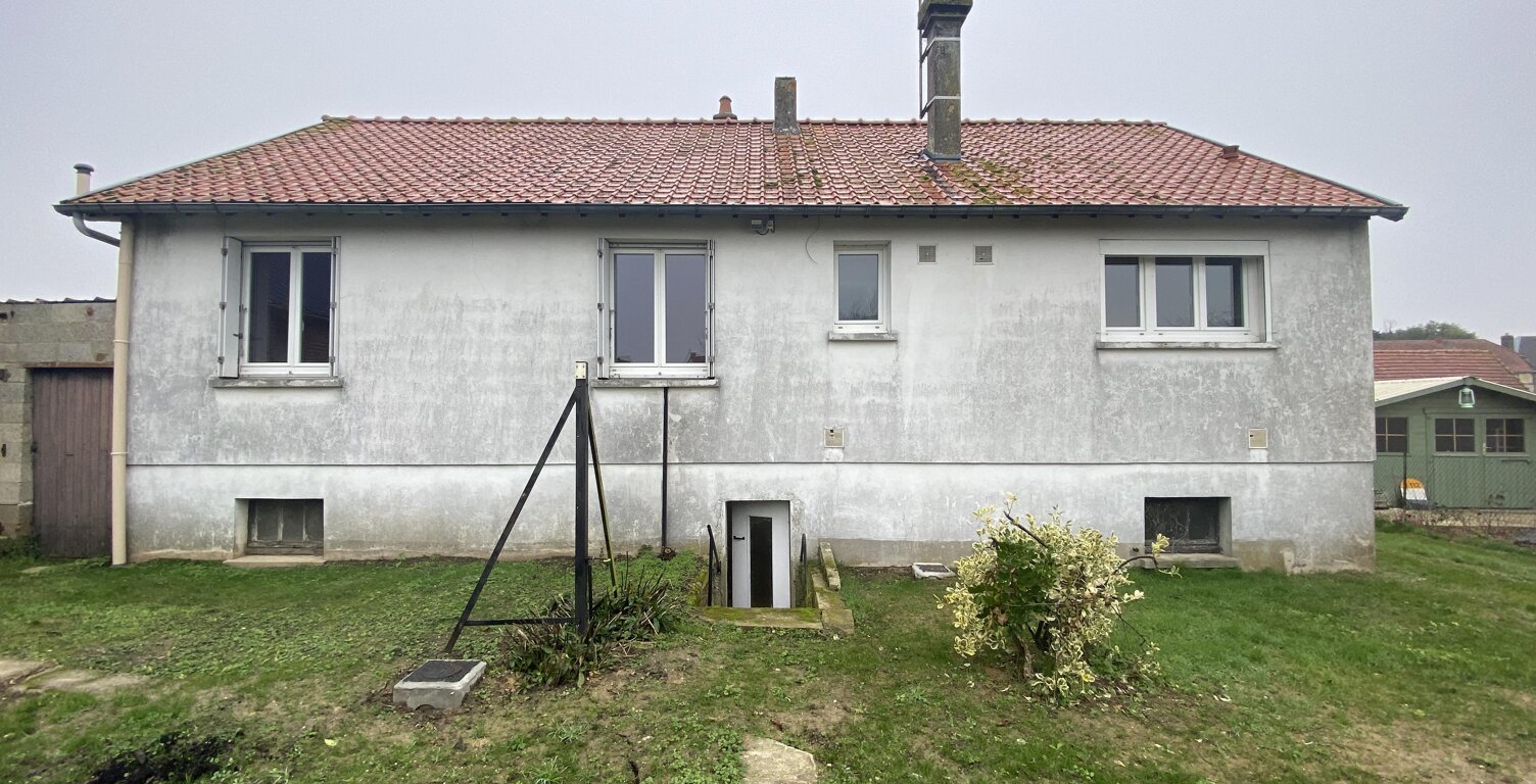 Location maison 3 pièces 72 m² à Louvrechy (80250) — photo 1