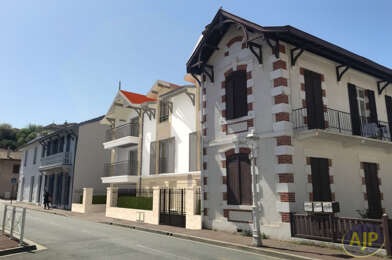 Immeuble  976965 €