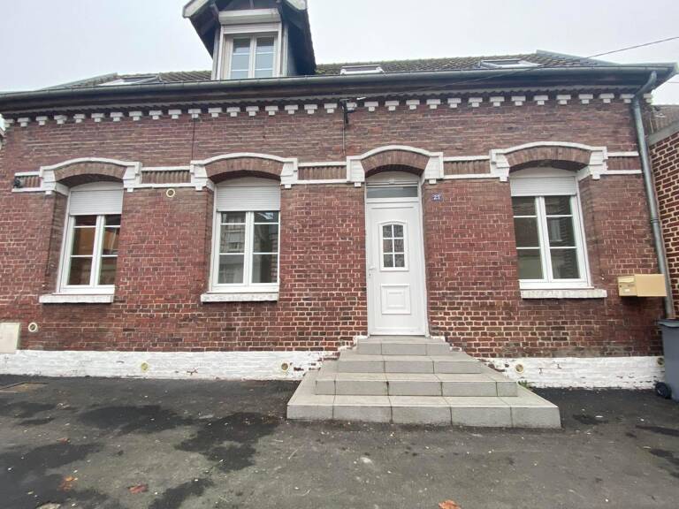 Maison 4 pièces 70 m² — photo 1