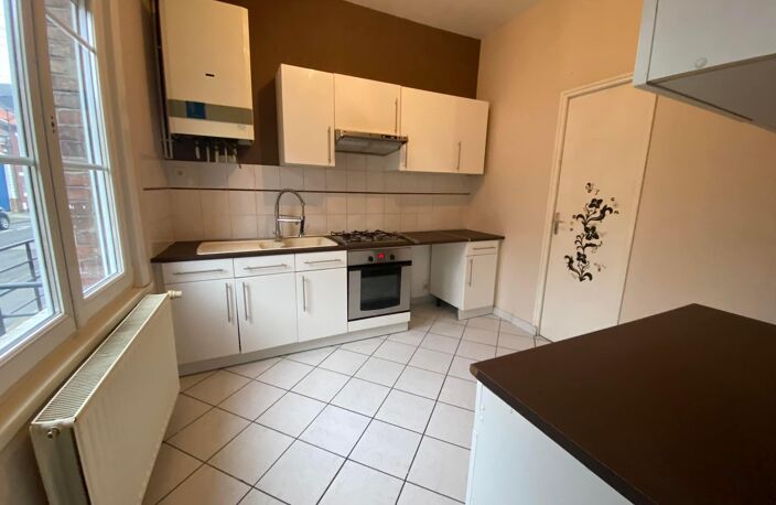 Location maison 4 pièces 70 m² à Moreuil (80110) — photo 4