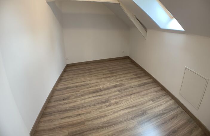 Location maison 2 pièces 60 m² à Arvillers (80910) — photo 3