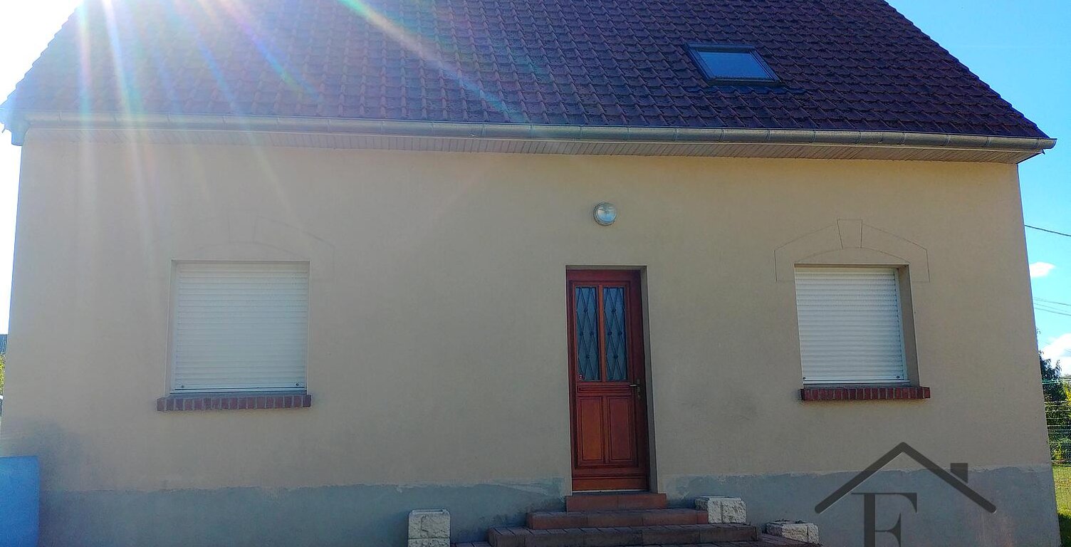Location maison 4 pièces 92 m² à Ailly-sur-Noye (80250) — photo 1