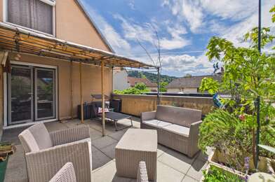 Appartement 4 pièces 239000 €
