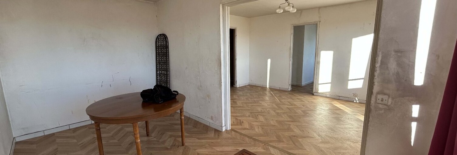 Appartement 5 Pièces 97 m² à vendre à Décines-Charpieu (69150)