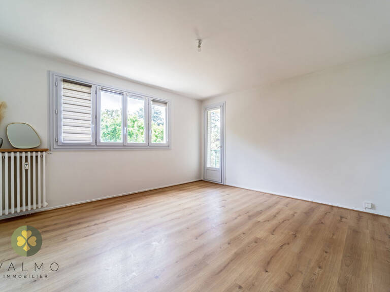 Appartement T3-T4 lumineux à Montfort-l'Amaury (78) + à vend — photo 1