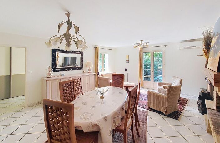 Maison familiale avec garage et belle parcelle — photo 3