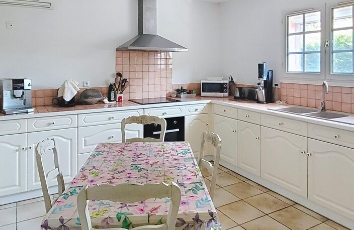 Maison familiale avec garage et belle parcelle — photo 5