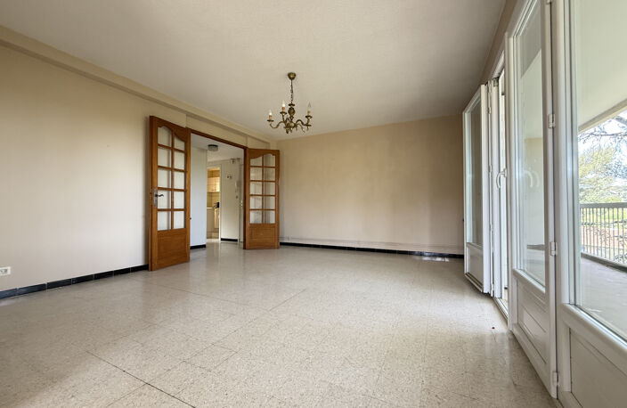 Appartement 82 m2 avec terrasse - Nîmes — photo 3
