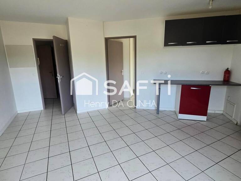 T2 avec balcon + piscine, loué ou non 800€/mois ! — photo 1