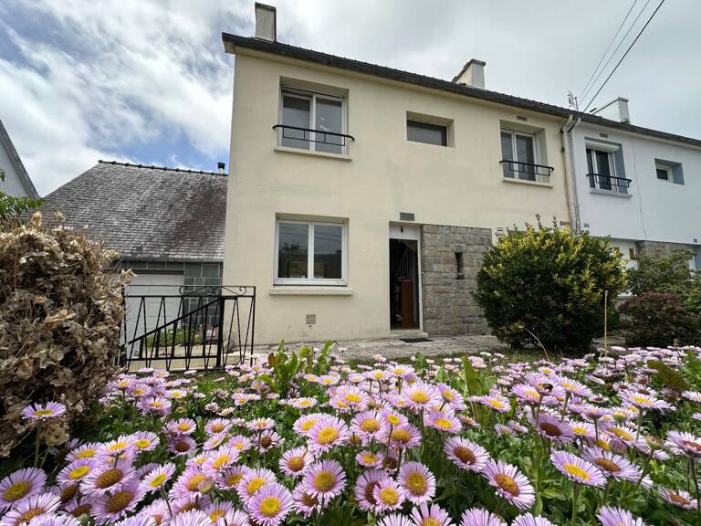 Maison familiale à proximité des commodités — photo 1