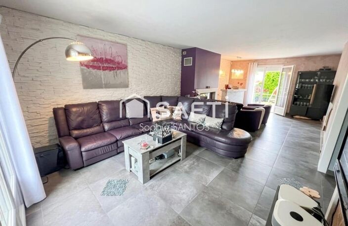 MAISON 175 M2 - 6 PIECES - AVEC PISCINE CHAUFFEE — photo 3