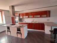 Maison spacieuse avec un bel espace extérieur — photo 2