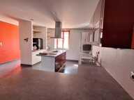 Maison spacieuse avec un bel espace extérieur — photo 3