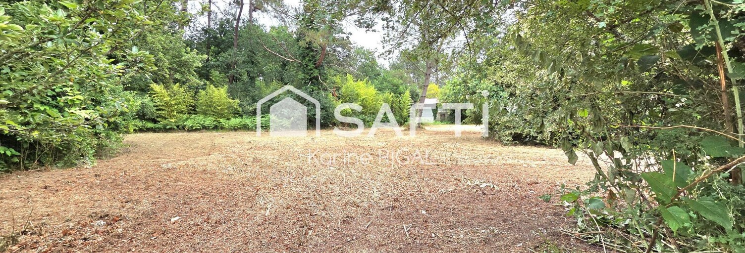 Terrain  1790 m² à vendre à Reignac (33860)