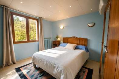 Maison 8 pièces 210000 €