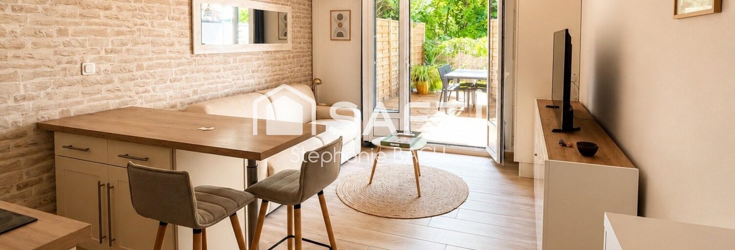 Appartement 1 Pièce 23 m² à vendre à Saint-Cyr-sur-Mer (83270)