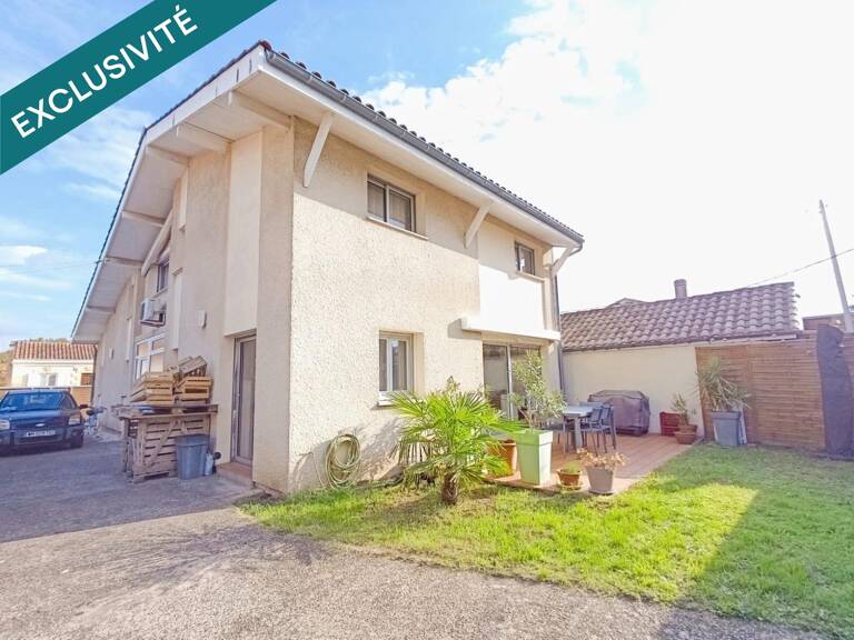 Maison familiale avec jardin — photo 1