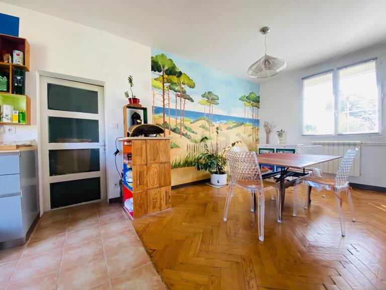 CENON  Maison rénovée 122 m²  Parcelle 813 m²  4 chambres  Jardin, potager  Dépendance  Cave  Garage  Hammam — photo 1