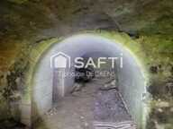 Terrain constructible de 1800m2 avec cave troglodyte — photo 2