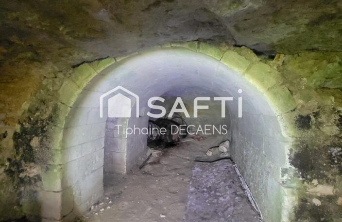 Terrain constructible de 1800m2 avec cave troglodyte — photo 2