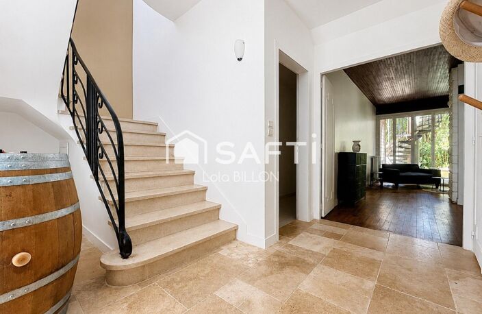 Maison familiale avec studio indépendant — photo 3