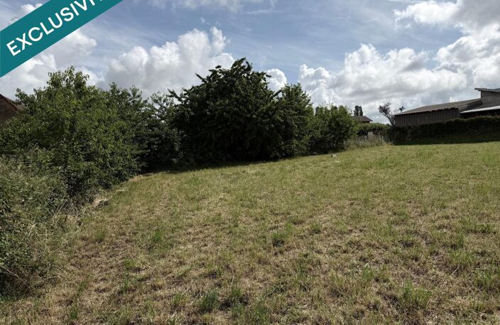 Terrain constructible de 810 m² avec vue dégagée à Bersaillin — photo 4