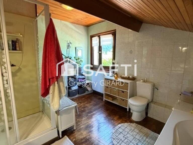 Maison pleine de charme sans vis à vis avec un terrain attenant de 7740 mètres. — photo 1