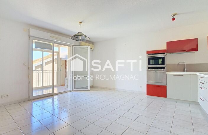 Appartement de 60 m² avec terrasse, deux places de parking couverte et cellier. — photo 2