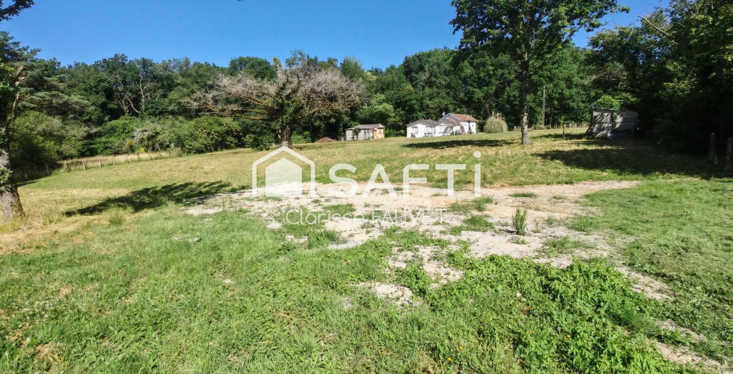 Beau terrain de 1200 m² constructible — photo 1
