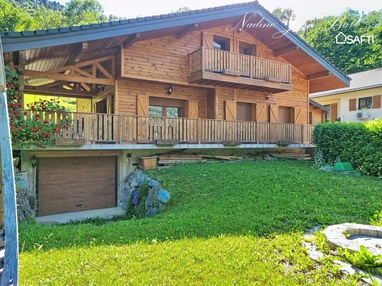 Rare: chalet récent avec sauna et +60 m² d'annexes — photo 1