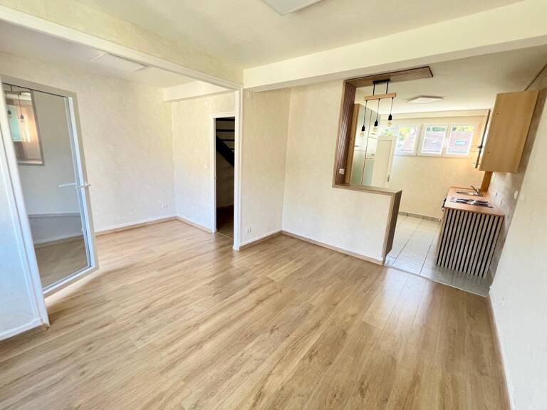 Appartement Duplex 68m2, 3 chambres refait à neuf — photo 1