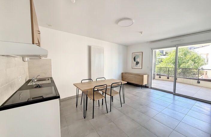 A VENDRE - Appartement 2 pièces 44 M2- Terrasse- 2 Places de — photo 2