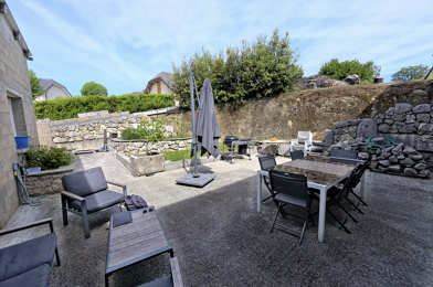 Maison  360000 €
