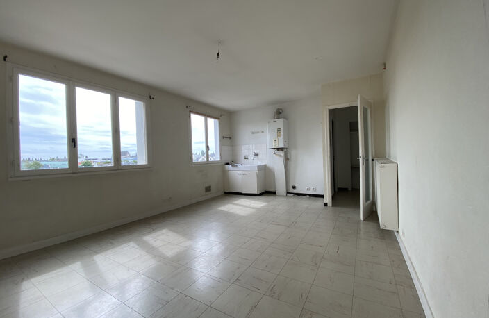 TOUTES AIDES - studio - 26.34 M2 + cave + pk. — photo 2