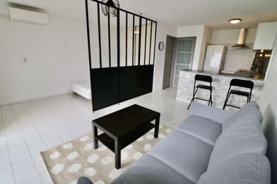 Appartement 1 pièces 834 €