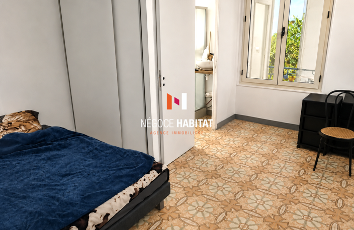 T2 VIDE AVEC GRANDE TERRASSE — photo 4