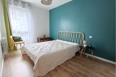 Appartement 3 pièces 944 €