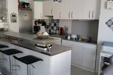 Appartement 3 pièces 826 €