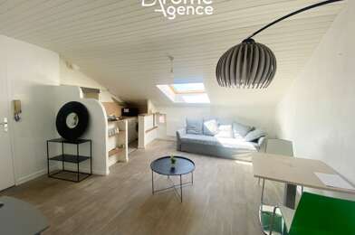 Appartement 2 pièces 530 €