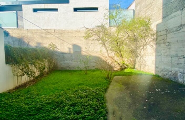 T2 — photo 3
