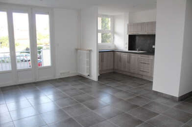 Appartement 4 pièces 727 €