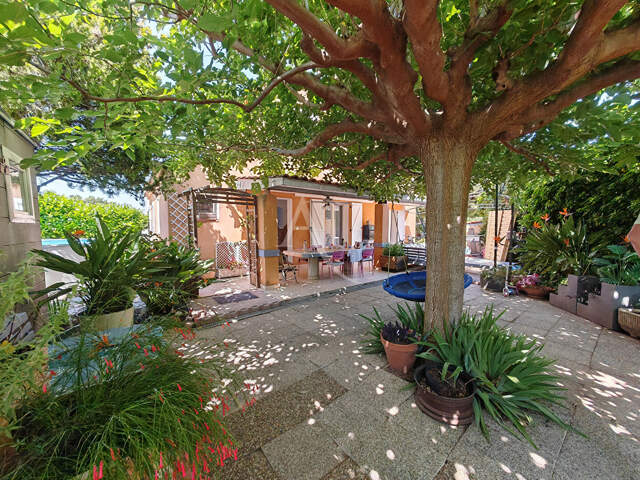 Villa La Crau 5 pièce(s) 94 m2 — photo du bien