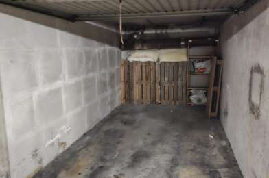 Garage  61000 €