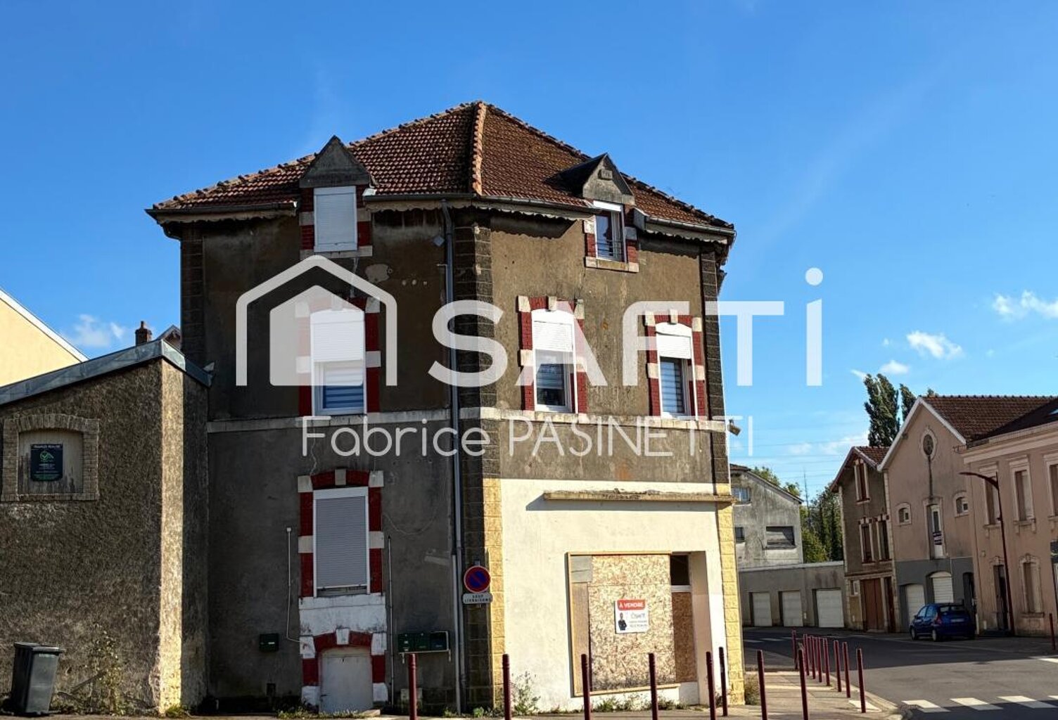 Immeuble :3 logements loués + 1 à créer Idéal investisseur A saisir — photo 1